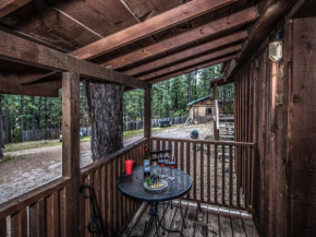 Hideaway, 1 Bedroom, Wood Burning Stove, Midtown, Sleeps 3